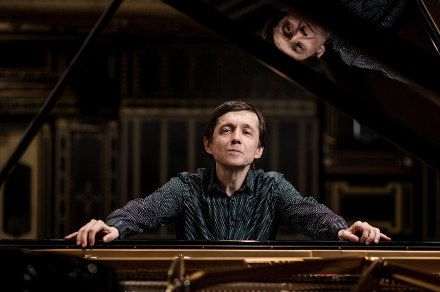 Szokolay Balázs és a Liszt Ferenc Kamarazenekar 