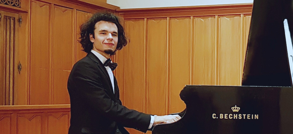 László Váradi Piano Recital
