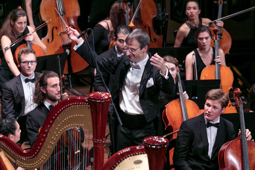 Gergely Ménesi & Liszt Academy Symphony Orchestra