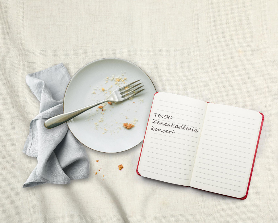 Fanni Mákszem & Ildikó Rozsonits