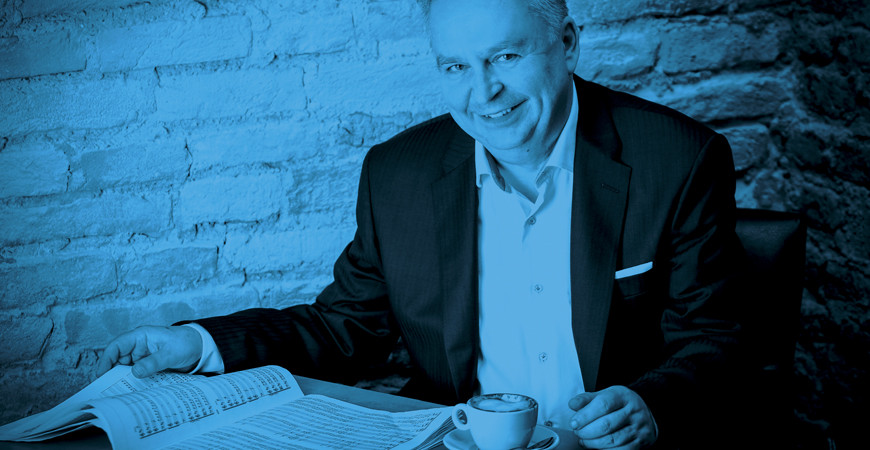 Cyprien Katsaris and the Győr Philharmonic Orchestra